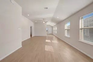 7513 Fenton Pkwy, Pilot Point, TX 76258 - Photo 25