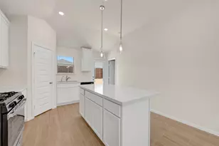 7513 Fenton Pkwy, Pilot Point, TX 76258 - Photo 19