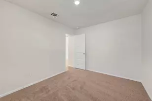 7513 Fenton Pkwy, Pilot Point, TX 76258 - Photo 15