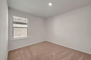 7513 Fenton Pkwy, Pilot Point, TX 76258 - Photo 11