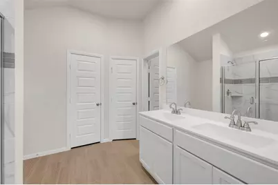 7513 Fenton Parkway, Pilot Point, TX 76258 - Photo 5