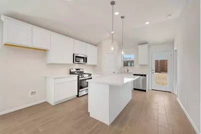 7513 Fenton Parkway, Pilot Point, TX 76258 - Photo 3