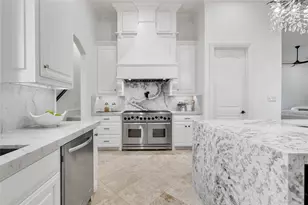 2032 Courtland Drive, Frisco, TX 75034 - Photo 9