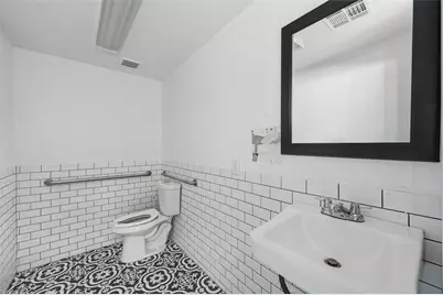 300 E Pennsylvania Avenue, Fort Worth, TX 76104 - Photo 13