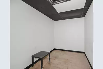 300 E Pennsylvania Avenue, Fort Worth, TX 76104 - Photo 11