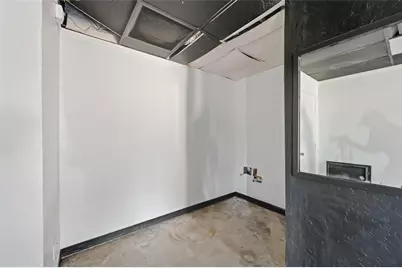 300 E Pennsylvania Avenue, Fort Worth, TX 76104 - Photo 9