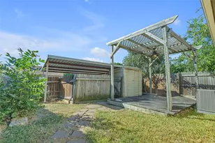 2440 Sunflower Dr, Arlington, TX 76014 - Photo 19