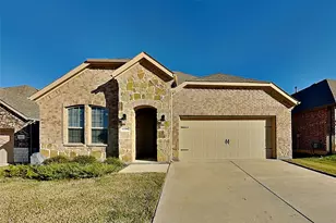 11208 Shady Mdws Wy, Aubrey, TX 76227 - Photo 13