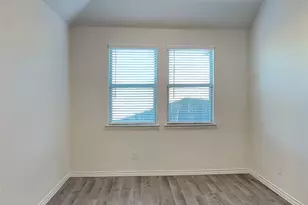 11208 Shady Mdws Wy, Aubrey, TX 76227 - Photo 5