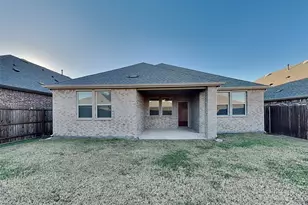 11208 Shady Mdws Wy, Aubrey, TX 76227 - Photo 17