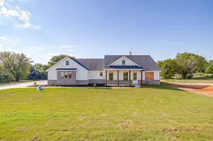 217 Kilkenny Rd, Poolville, TX 76487 - Photo 1
