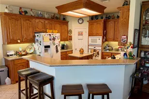 1333 E Highland Rd, Waxahachie, TX 75167 - Photo 9