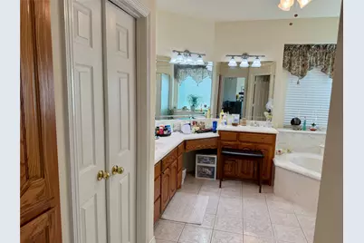 1333 E Highland Road, Waxahachie, TX 75167 - Photo 17