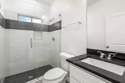 3809 Robert L Parish Sr Avenue, Dallas, TX 75210 - Photo 29