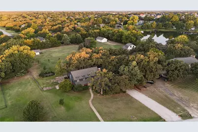 180 Highview Drive, Double Oak, TX 75077 - Photo 1