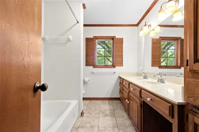 180 Highview Drive, Double Oak, TX 75077 - Photo 21