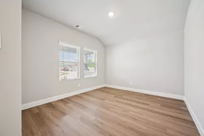 401 Loch Drive, Sherman, TX 75092 - Photo 3
