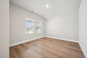 401 Loch Dr, Sherman, TX 75092 - Photo 29