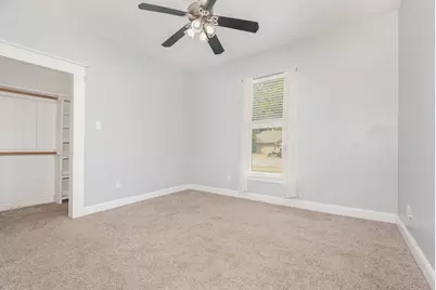 417 W Grand Street, Whitewright, TX 75491 - Photo 7