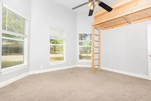 417 W Grand St, Whitewright, TX 75491 - Photo 21