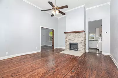 417 W Grand Street, Whitewright, TX 75491 - Photo 5