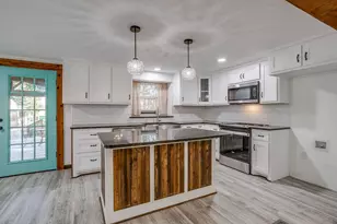 7808 County Rd 1128, Godley, TX 76044 - Photo 15