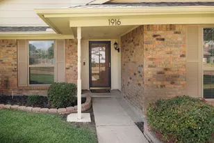 1916 J J Pearce Dr, Richardson, TX 75081 - Photo 3