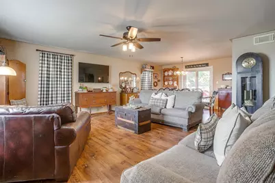 8716 County Road 1224A, Rio Vista, TX 76093 - Photo 33