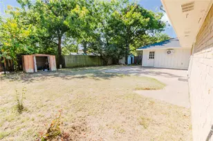 1710 Kingsborough Dr, Arlington, TX 76015 - Photo 31