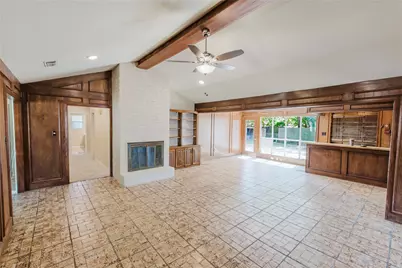 1710 Kingsborough Drive, Arlington, TX 76015 - Photo 15