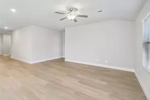 806 Wisteria Ln, Lavon, TX 75166 - Photo 11