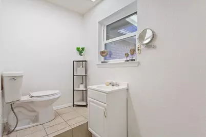 6904 Viking Drive, Waco, TX 76710 - Photo 25