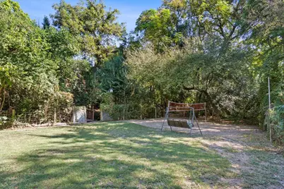 6904 Viking Drive, Waco, TX 76710 - Photo 35