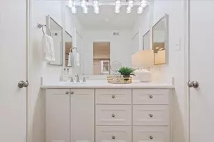 6904 Viking Dr, Waco, TX 76710 - Photo 17