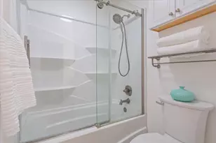 6904 Viking Dr, Waco, TX 76710 - Photo 19