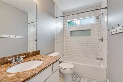 404 E Whitener Road, Euless, TX 76040 - Photo 31