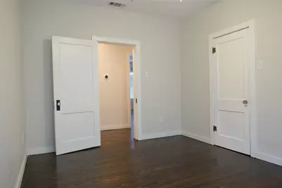 823 Grandview Avenue, Dallas, TX 75223 - Photo 23