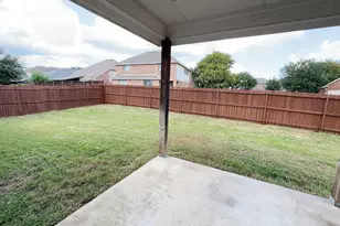 7500 Burton Ln, McKinney, TX 75072 - Photo 17