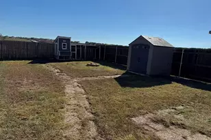 1806 Douglas St, Howe, TX 75459 - Photo 15