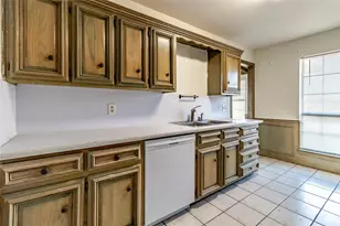 308 Bear Creek Dr, Ferris, TX 75125 - Photo 5