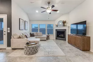 413 Yellowstone Dr, Celina, TX 75009 - Photo 5