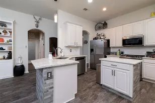 531 Castleford Dr, Allen, TX 75013 - Photo 9