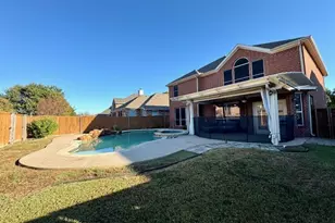 7067 Alcala, Grand Prairie, TX 75054 - Photo 5