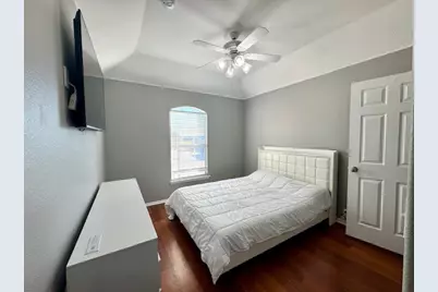 7067 Alcala, Grand Prairie, TX 75054 - Photo 25