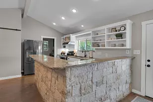 655 Buster Chatham Rd, Waco, TX 76705 - Photo 9