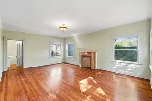 2044 W Oak St, Denton, TX 76201 - Photo 19