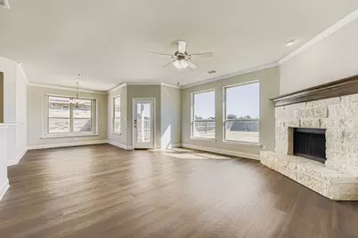 124 Independence Drive, Joshua, TX 76058 - Photo 5