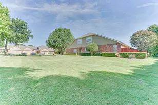 9932 Spire Ln, Plano, TX 75025 - Photo 11