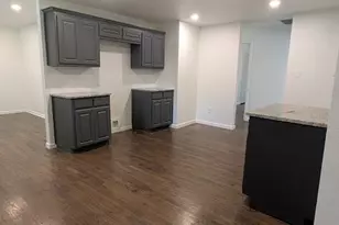 1406 Eastus Dr, Dallas, TX 75208 - Photo 21