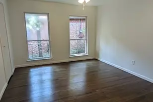 1406 Eastus Dr, Dallas, TX 75208 - Photo 13